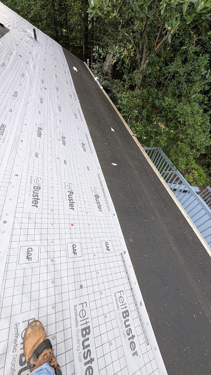 Emergency roof repair completed in Columbus OH